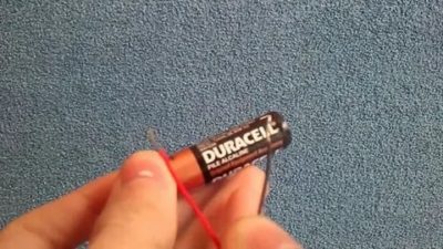 Как можно зарядить старые батарейки