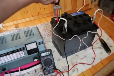Как узнать о зарядке аккумулятора