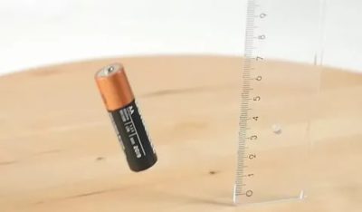 Как узнать есть ли заряд в батарейке