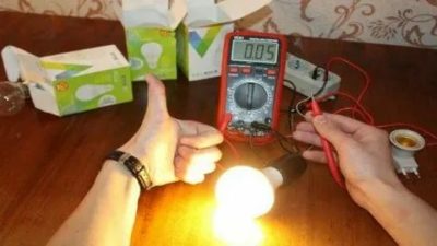 Как проверить светодиодные лампы мультиметром