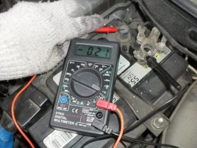 Как проверить тестером утечку тока в автомобиле